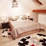 Maisonnette Proche De Lyon * Meyzieu