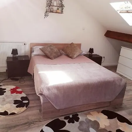 Maisonnette Proche De Lyon Dom wakacyjny