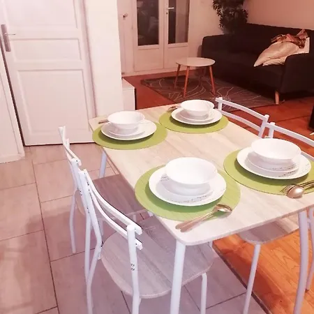 Maisonnette Proche De Lyon 度假居 梅济约