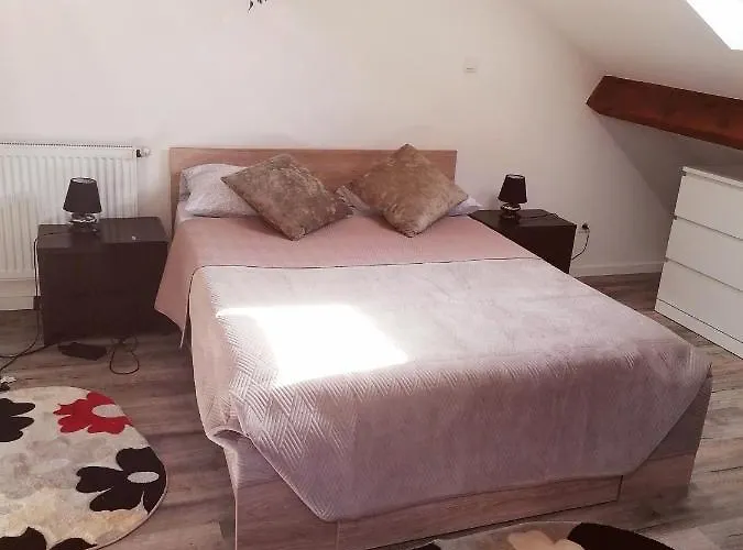 Maisonnette Proche De Lyon Сasa de vacaciones